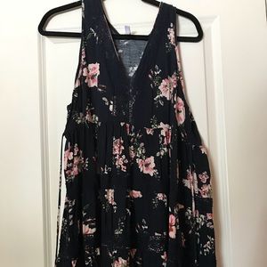 Ladies dress, size XL Floral and Fun!
